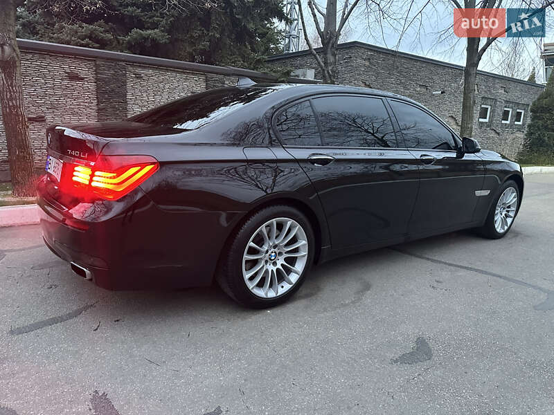Седан BMW 7 Series 2012 в Днепре