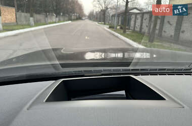 Седан BMW 7 Series 2012 в 
