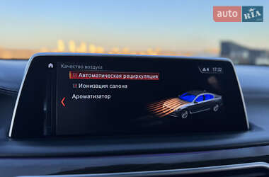 Седан BMW 7 Series 2016 в 
