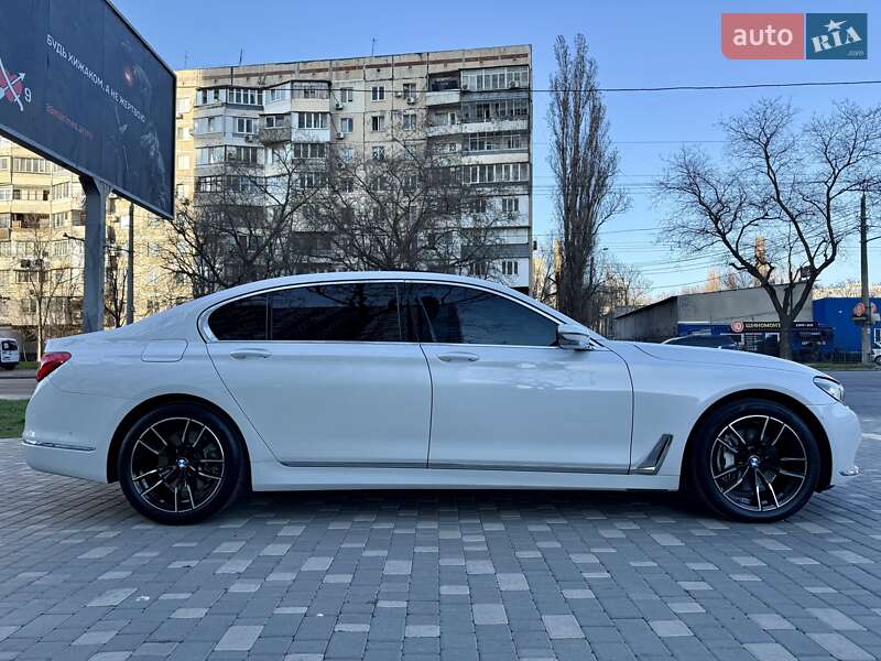 Седан BMW 7 Series 2017 в Одесі