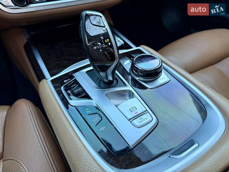 Седан BMW 7 Series 2017 в Одесі
