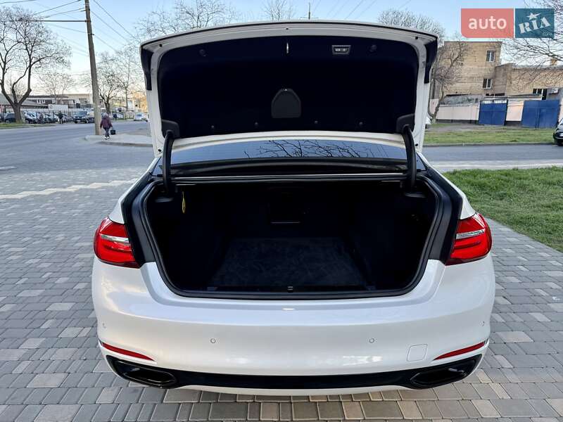 Седан BMW 7 Series 2017 в Одесі