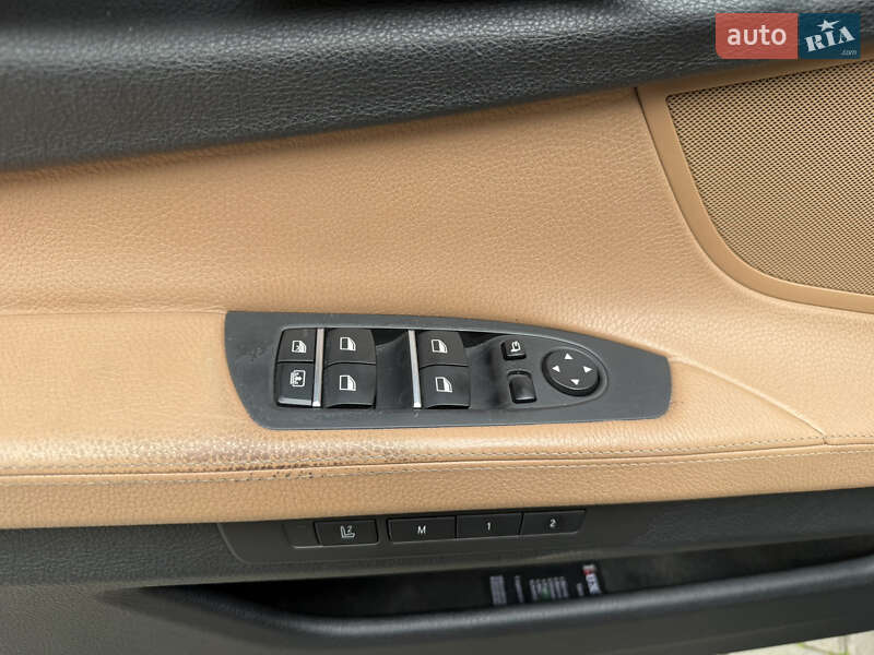 Седан BMW 7 Series 2012 в Одесі