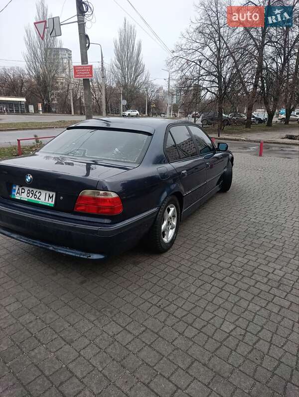 Седан BMW 7 Series 1998 в Запоріжжі