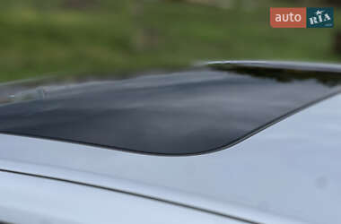 Седан BMW 7 Series 2010 в 