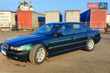 Седан BMW 7 Series 2000 в Ковелі