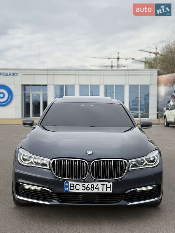 Седан BMW 7 Series 2016 в Киеве