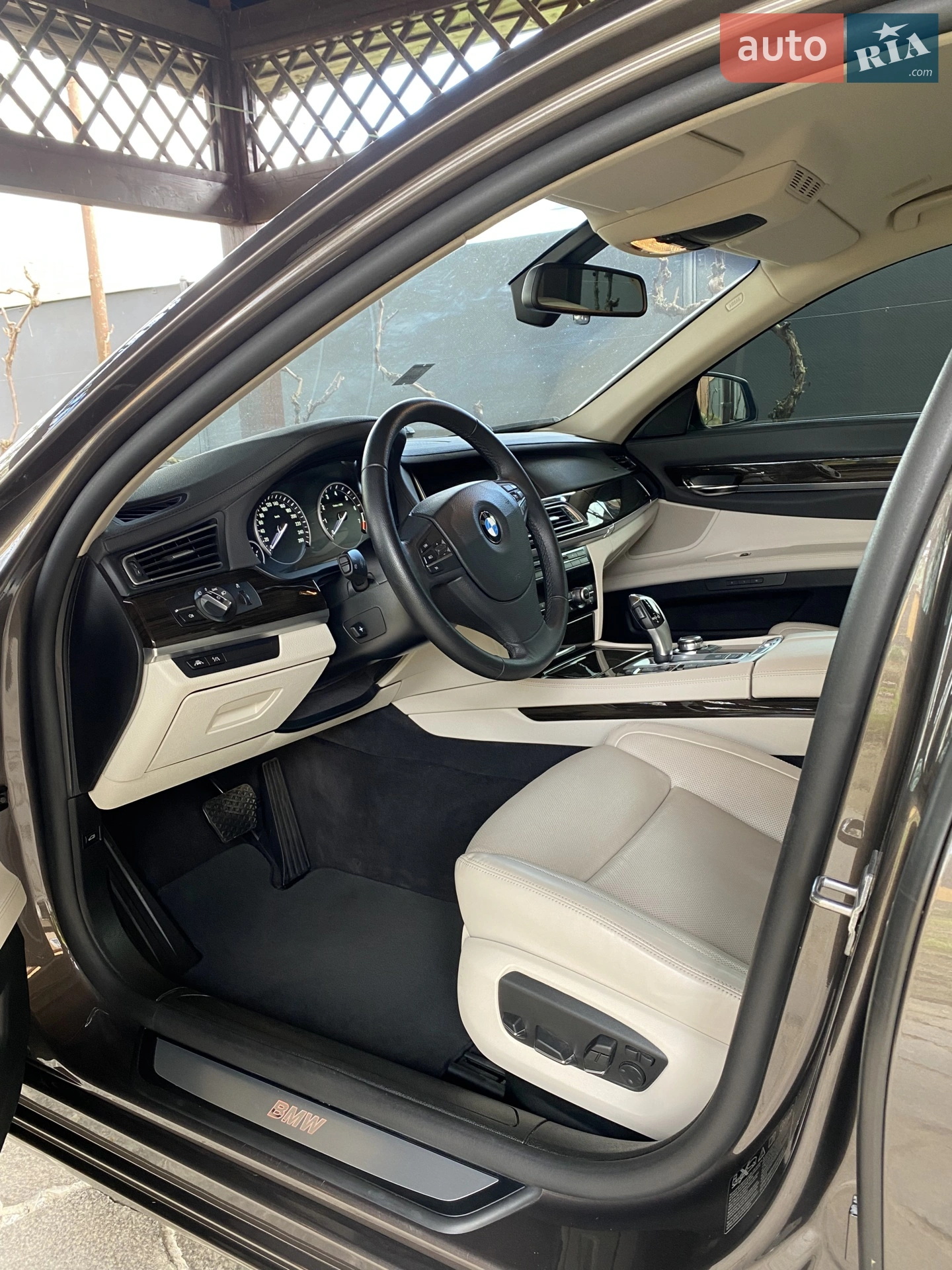 2012 BMW 7er - мініатюра 11