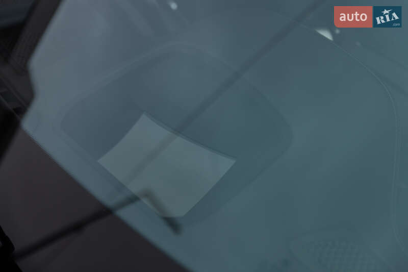 Седан BMW 7 Series 2021 в Ужгороде