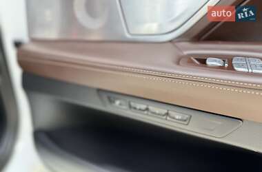 Седан BMW 7 Series 2018 в 