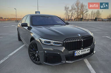 Седан BMW 7 Series 2021 в 