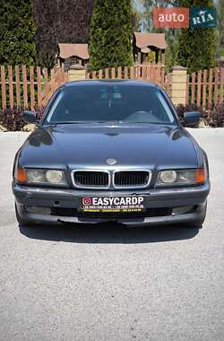 Седан BMW 7 Series 1995 в 