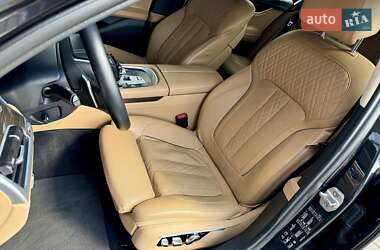 Седан BMW 7 Series 2017 в 