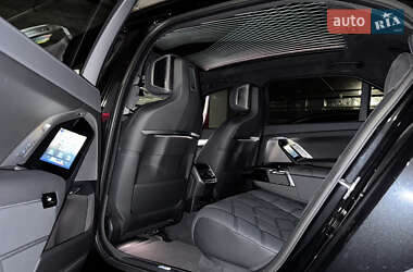 Седан BMW 7 Series 2023 в 