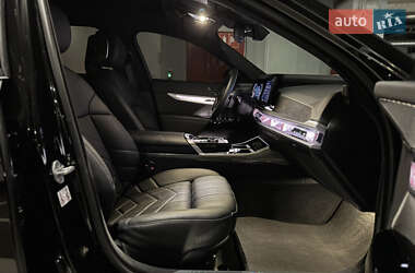 Седан BMW 7 Series 2023 в 
