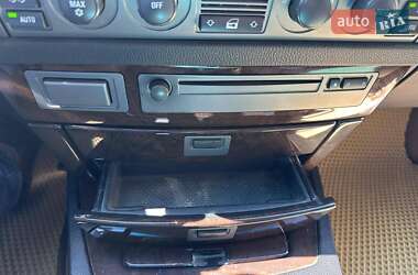 Седан BMW 7 Series 2004 в 