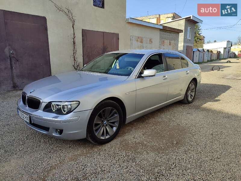 Седан BMW 7 Series 2007 в Самборі
