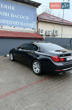 Седан BMW 7 Series 2014 в 