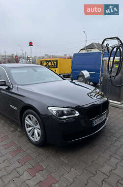 Седан BMW 7 Series 2014 в 