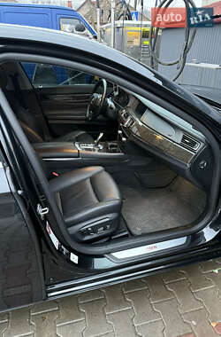 Седан BMW 7 Series 2014 в 