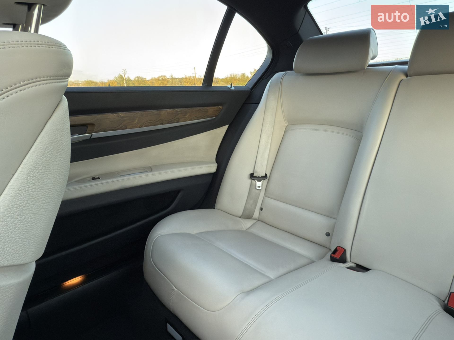2013 BMW 7er - мініатюра 18