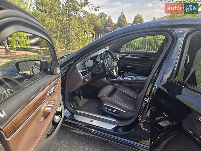 Седан BMW 7 Series 2016 в Киеве фото 26 Седан BMW 7 Series 2016 в Киеве