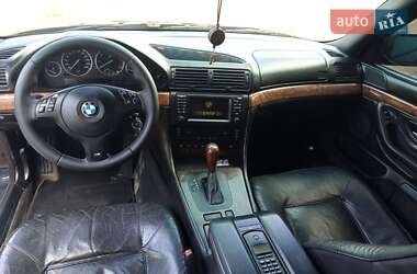 Седан BMW 7 Series 2001 в 