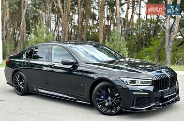 Седан BMW 7 Series 2022 в 