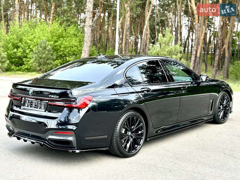Седан BMW 7 Series 2022 в Києві