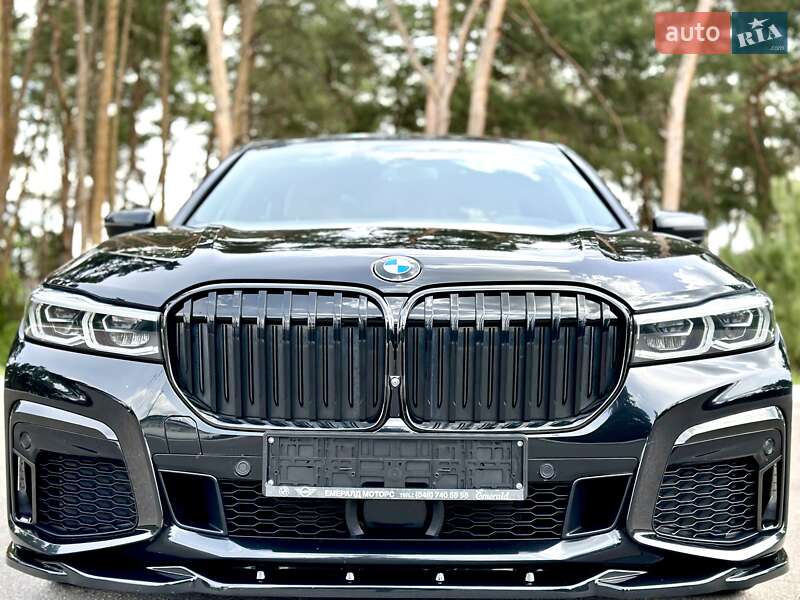 Седан BMW 7 Series 2022 в Києві