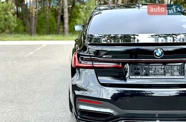 Седан BMW 7 Series 2022 в 