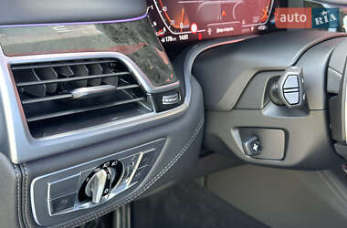 Седан BMW 7 Series 2022 в 