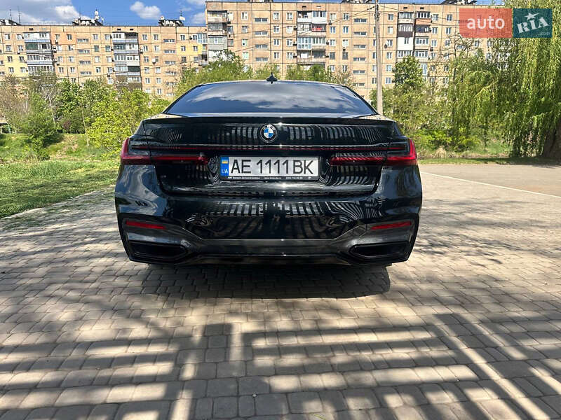 Седан BMW 7 Series 2020 в Кривом Роге