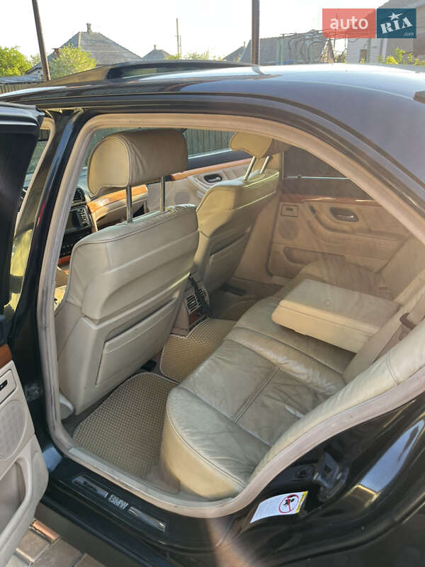 Седан BMW 7 Series 1999 в Килии