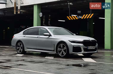 Седан BMW 7 Series 2017 в 