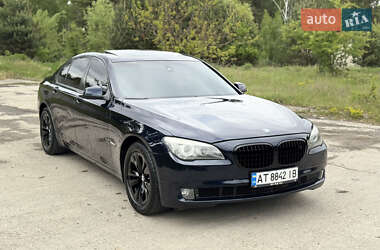 Седан BMW 7 Series 2008 в Вараше