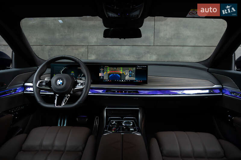 Седан BMW 7 Series 2023 в Києві