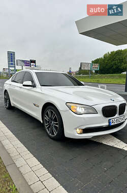Седан BMW 7 Series 2011 в 