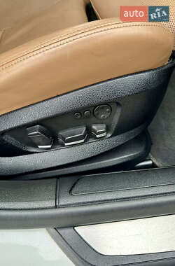 Седан BMW 7 Series 2011 в 