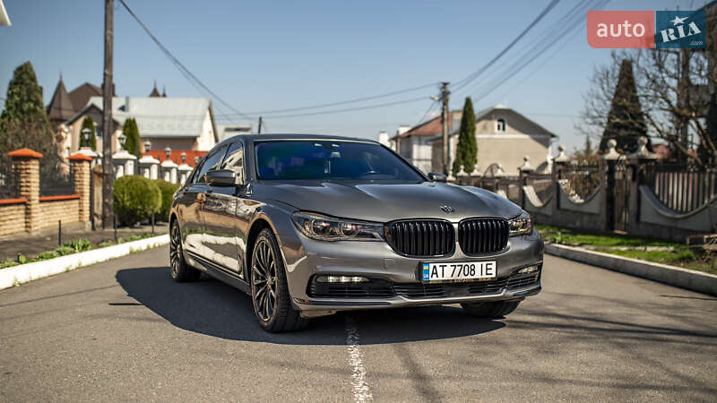 Седан BMW 7 Series 2018 в 