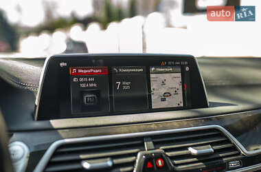 Седан BMW 7 Series 2018 в 
