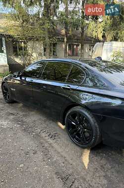 Седан BMW 7 Series 2008 в 