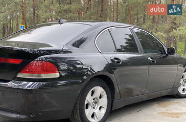 Седан BMW 7 Series 2002 в 