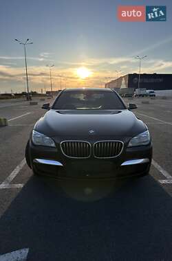 Седан BMW 7 Series 2014 в Львове