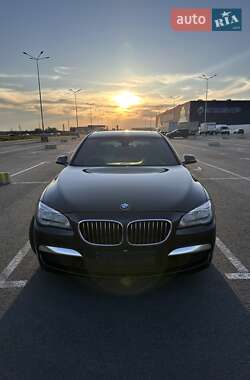 Седан BMW 7 Series 2014 в 