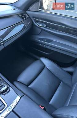 Седан BMW 7 Series 2014 в 