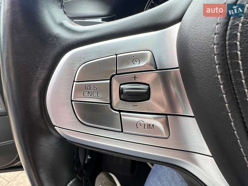 Седан BMW 7 Series 2017 в Львові фото 22 Седан BMW 7 Series 2017 в Львові