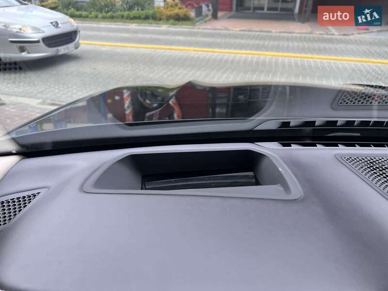 Седан BMW 7 Series 2017 в Львові фото 26 Седан BMW 7 Series 2017 в Львові