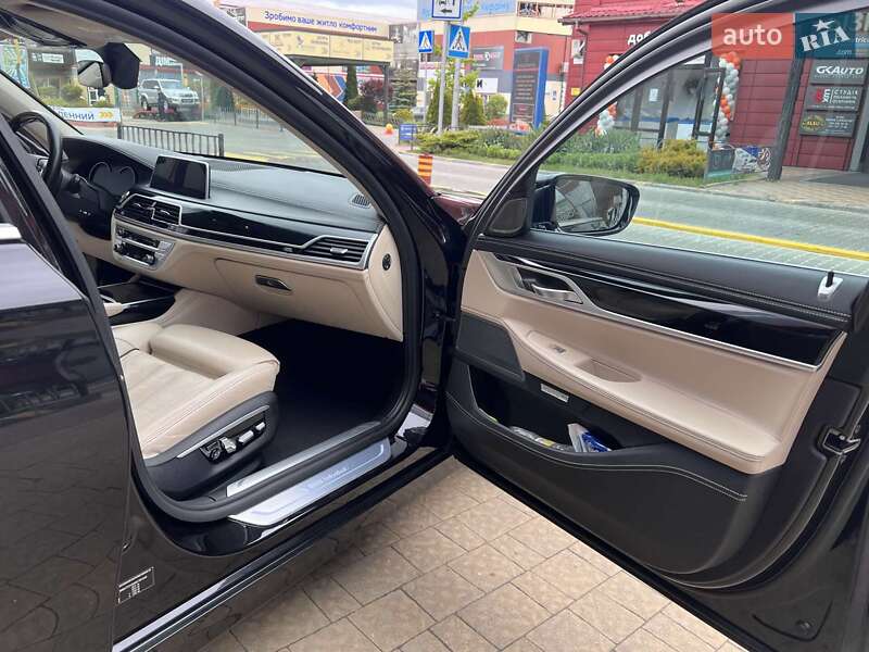 Седан BMW 7 Series 2017 в Львові фото 57 Седан BMW 7 Series 2017 в Львові