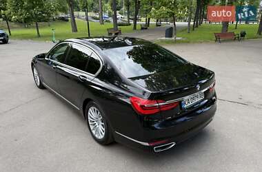 Седан BMW 7 Series 2018 в 